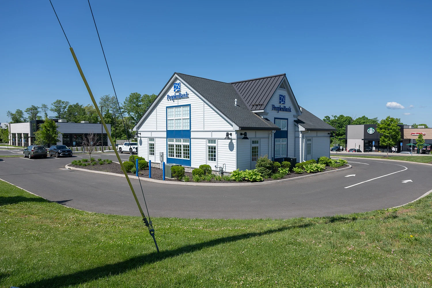 S Windsor Cedar Ave 0233.webp